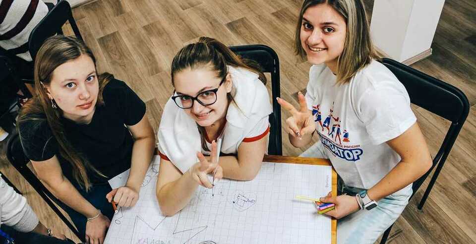 Обучающиеся ЮУТУ на Всероссийском конкурсе НИР студенческой и учащейся молодежи 2022