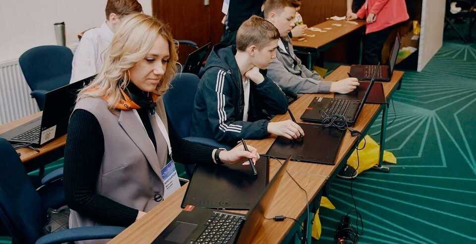 Студент ЮУТУ на форуме «На ТЫ с IT»