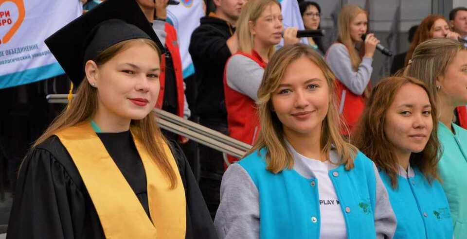 Студенты ЮУТУ на секции 
