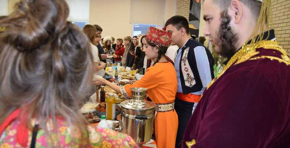 В ЮУТУ прошёл Фестиваль культур народов России