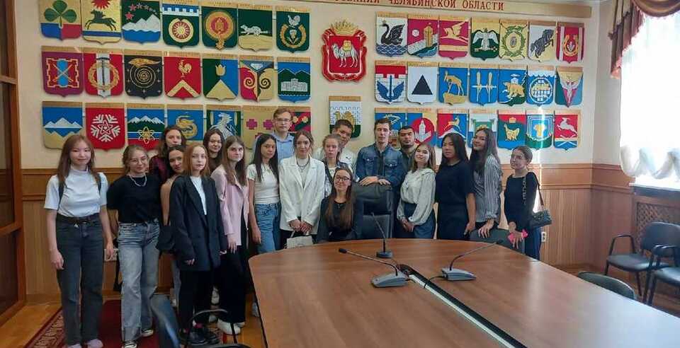 Юристы 1 курса на интерактивной экскурсии в Законодательном Собрании Челябинской области