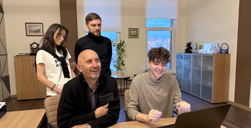 Проектная деятельность в ЮУТУ: команда студентов представила ректору проект «Добрые руки»